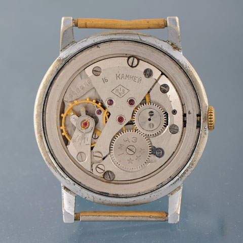 L’attribut alt de cette image est vide, son nom de fichier est 241403.jpg.