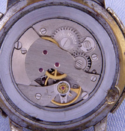 L’attribut alt de cette image est vide, son nom de fichier est 1042B.jpg.