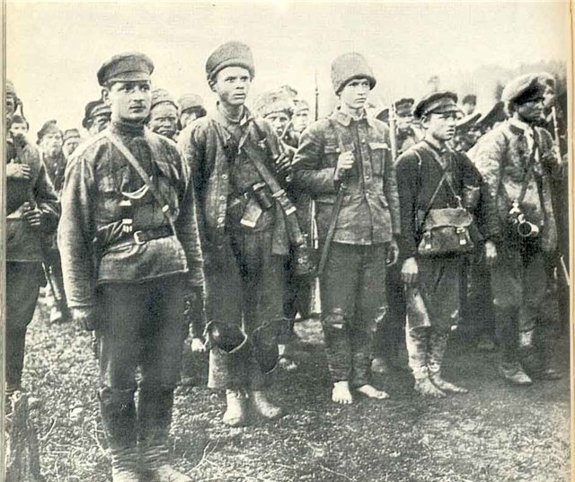 Soldats rouges sur le front oriental